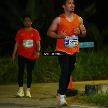 Runner Photo 8431409