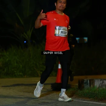 Runner Photo 8431411