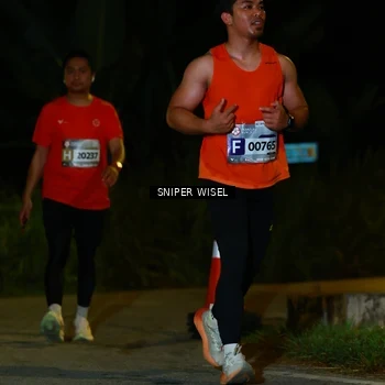 Runner Photo 8431412