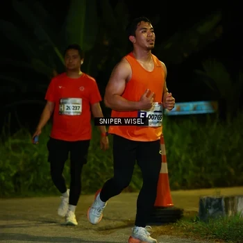 Runner Photo 8431414
