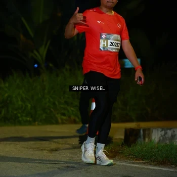 Runner Photo 8431426