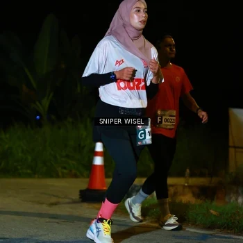 Runner Photo 8431485