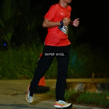 Runner Photo 8431495