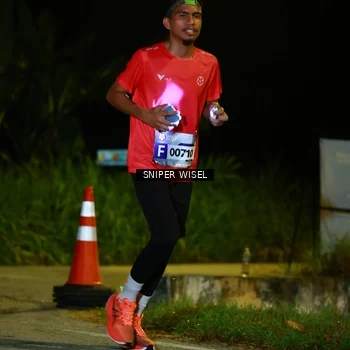 Runner Photo 8431504