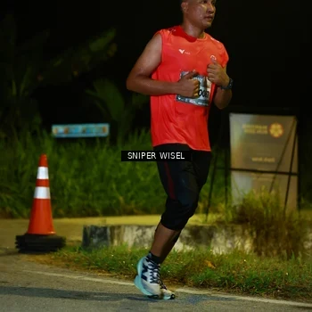 Runner Photo 8431515