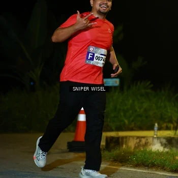 Runner Photo 8431530