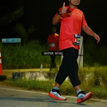 Runner Photo 8431537