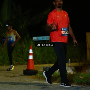 Runner Photo 8431542