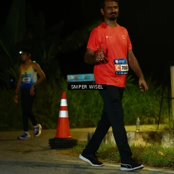 Runner Photo 8431547