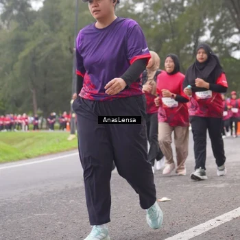Runner Photo 8431554