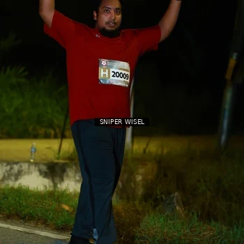 Runner Photo 8431602