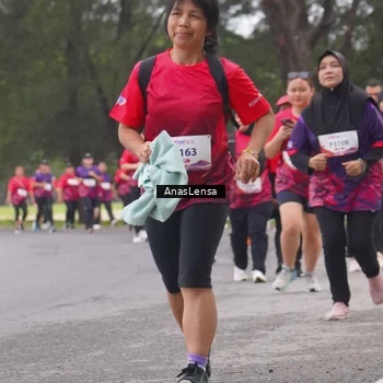 Runner Photo 8431635