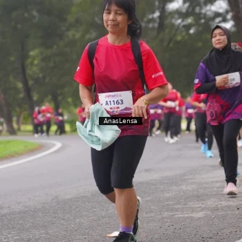 Runner Photo 8431638