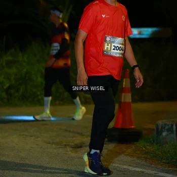 Runner Photo 8431649