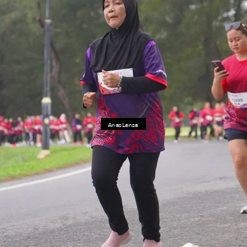 Runner Photo 8431669