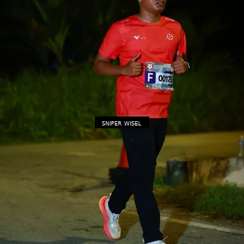 Runner Photo 8431674
