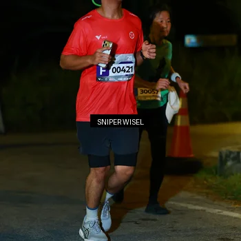 Runner Photo 8431693