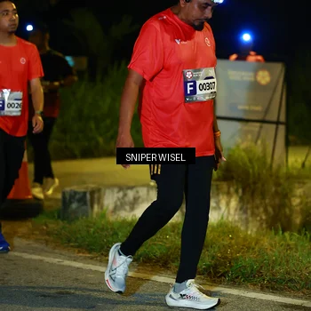Runner Photo 8431722