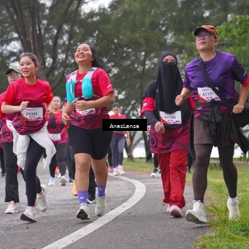 Runner Photo 8431739