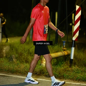 Runner Photo 8431742