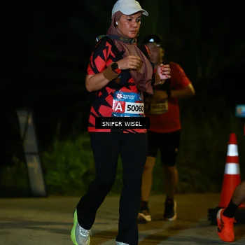 Runner Photo 8431745