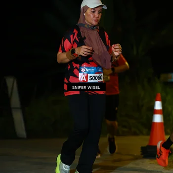Runner Photo 8431748