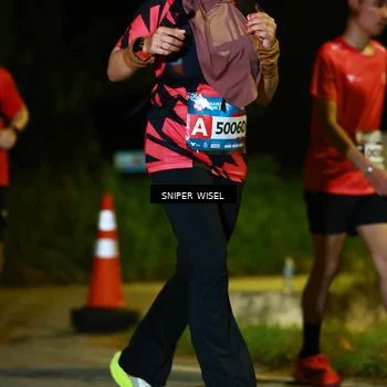 Runner Photo 8431753
