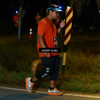 Runner Photo 8431773
