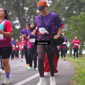 Runner Photo 8431781