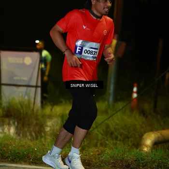 Runner Photo 8431790