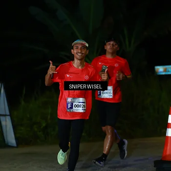 Runner Photo 8431836