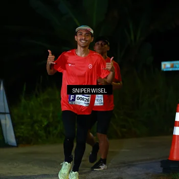 Runner Photo 8431838