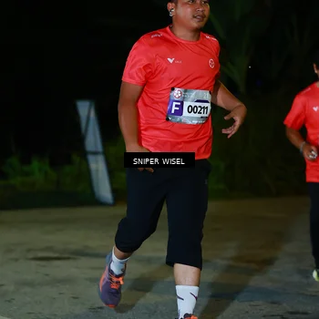 Runner Photo 8431854