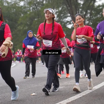 Runner Photo 8431872