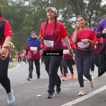 Runner Photo 8431876