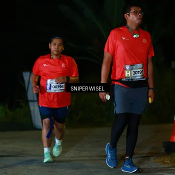 Runner Photo 8431891