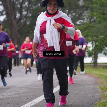 Runner Photo 8431951