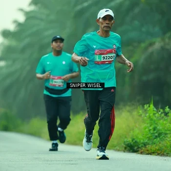 Runner Photo 8432011