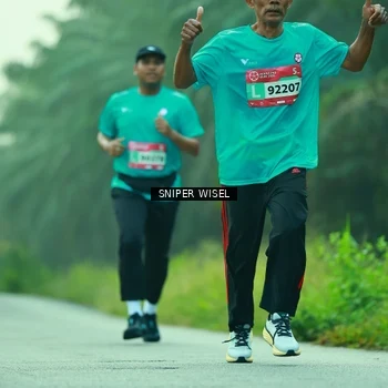 Runner Photo 8432016