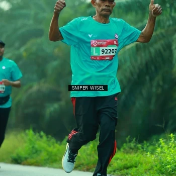 Runner Photo 8432019
