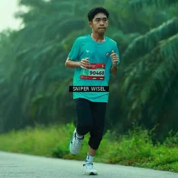 Runner Photo 8432032