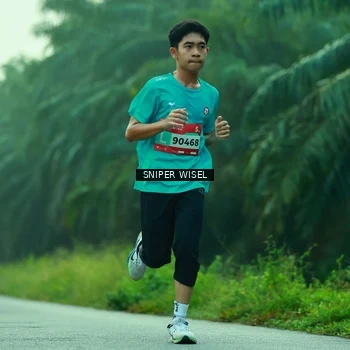 Runner Photo 8432033