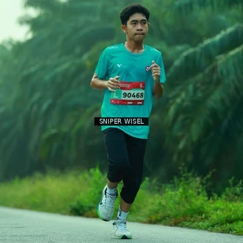 Runner Photo 8432034