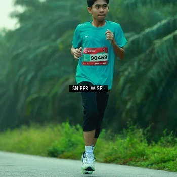 Runner Photo 8432035
