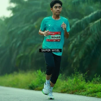 Runner Photo 8432044