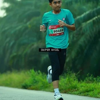 Runner Photo 8432045