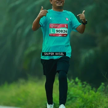 Runner Photo 8432065