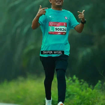 Runner Photo 8432068