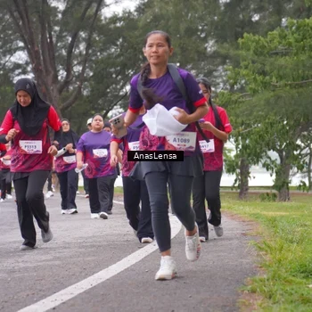 Runner Photo 8432074
