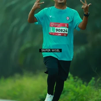 Runner Photo 8432077